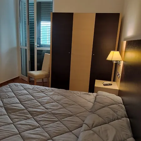 Le Del Corso Hotel Margherita Di Savoia