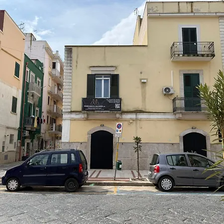 Le Del Corso