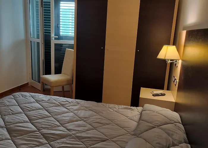 Le Del Corso Hotel Margherita Di Savoia