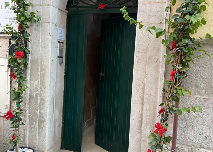 Le Del Corso